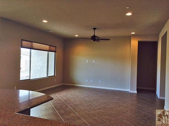 3rd image of 39575 Calle Zavala