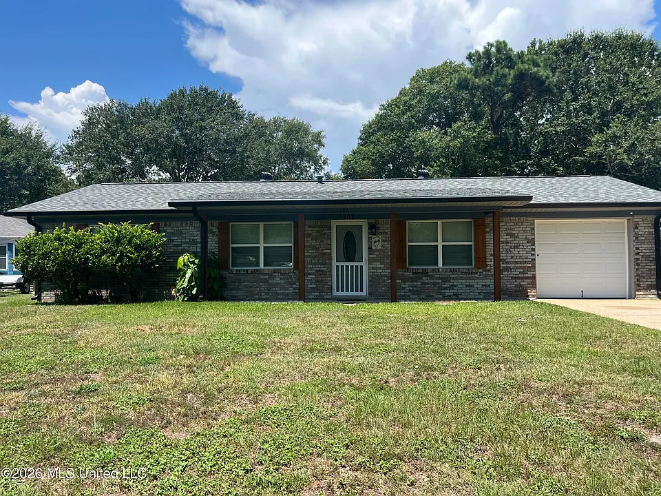 102 Francisco Ct