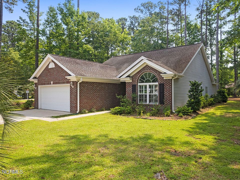 1st image of 14 Oakbark Court