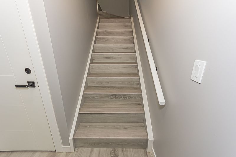 Edmonton Apartment for rent - 3 Bedrooms — photo 80