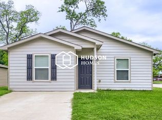828 Pecan Ave, Waco, TX 76704