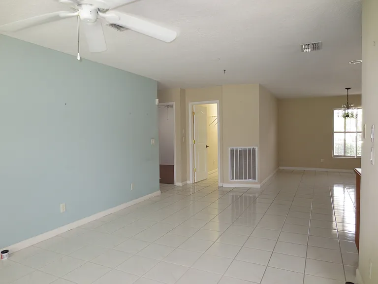 3132 Brunswick Cir — Photo 18