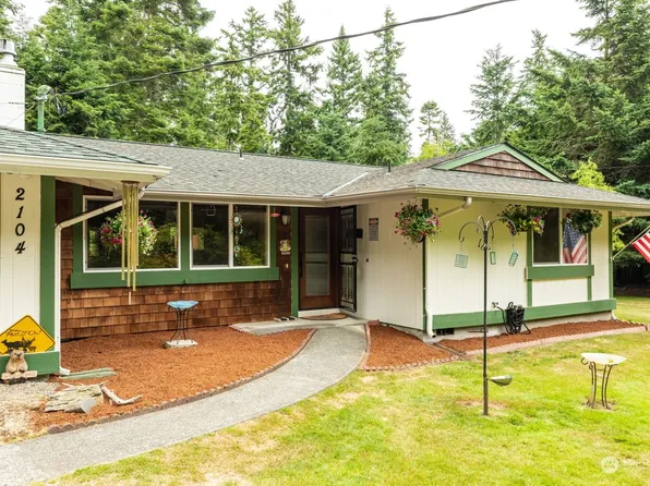 2104 NE Parker Road, Coupeville, WA 98239