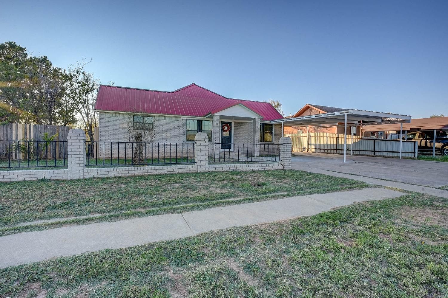 611 S Avenue H, Post, TX 79356 Zillow