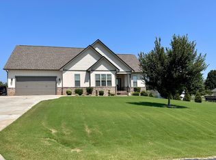 220 Titan Ct, Greer, SC 29651