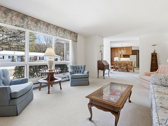 5th image of 5 Cloverleaf Rd