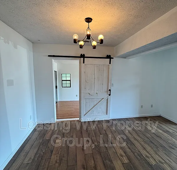 6355 Pine Dr — Photo 3