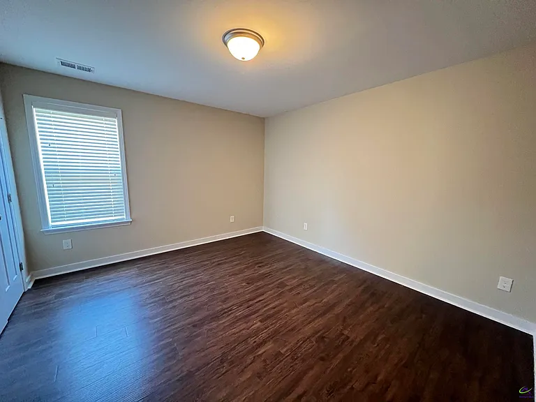 126 Jaybee Dr — Photo 11