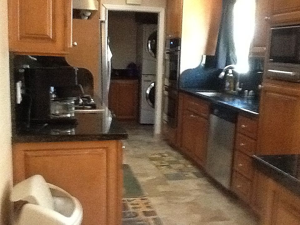 1st image of 23119 Vanowen St