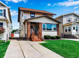 69 Shoreham Pkwy, Buffalo, NY 14216