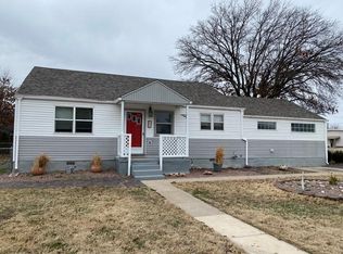 101 S 50th St, Parsons, KS 67357
