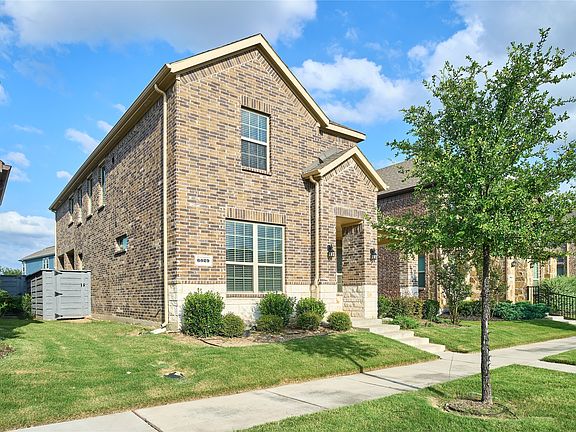 3rd image of 6029 Wildflower Way