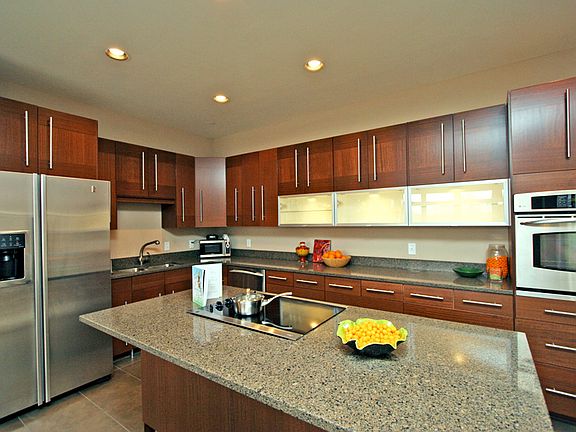 2nd image of 400 W 49th Ter APT 2026