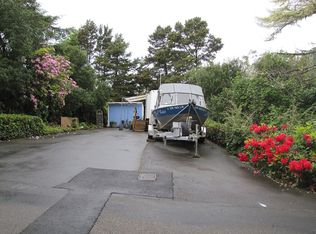 1600 Rhododendron Dr SPACE 107, Florence, OR 97439