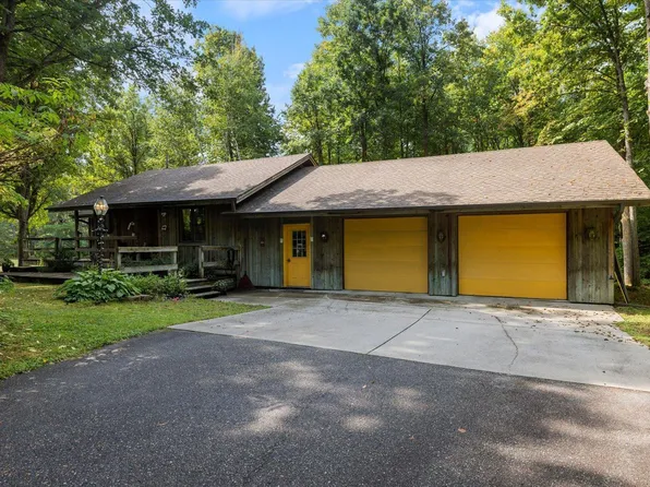 454 Trout Lake Rd, Grand Rapids, MN 55744