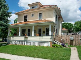 310 W Main St, Morrison, IL 61270