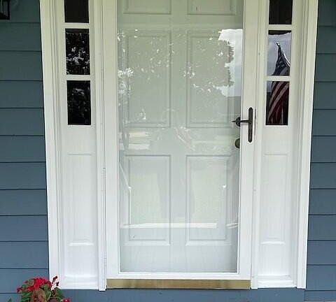 3rd image of 4901 Northeaster Drive