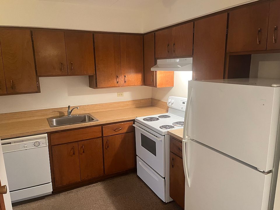 1st image of 18323 Exchange Ave APT 1