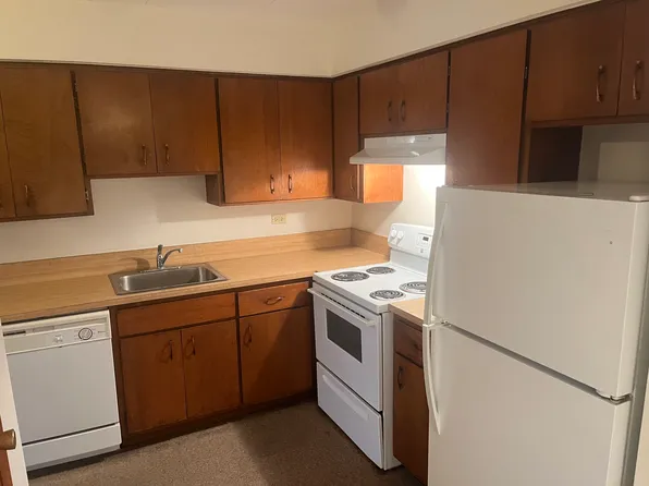 18323 Exchange Ave APT 1, Lansing, IL 60438