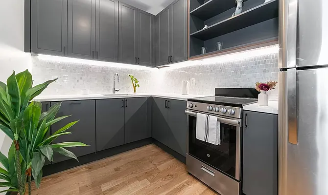 Rented by Dalan Rentals | media 23