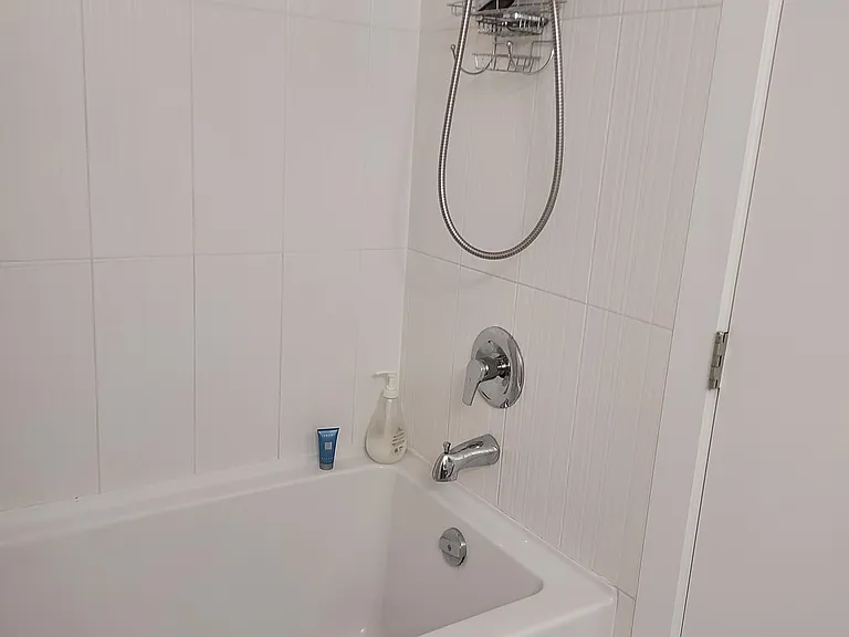 10033 River Dr #708 — Photo 15
