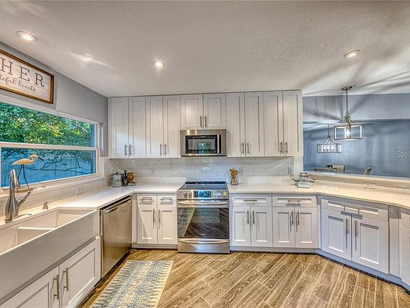 2nd image of 1021 Bay Breeze Ter