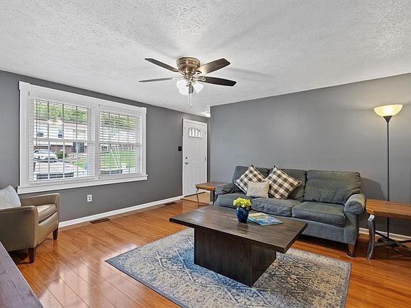 5th image of 5223 Elmwood Dr