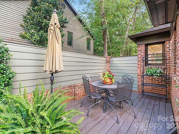 4th image of 7433 Newmans Ln