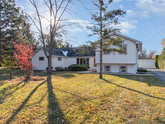 20873 W Rand Ct, Palatine, IL 60074