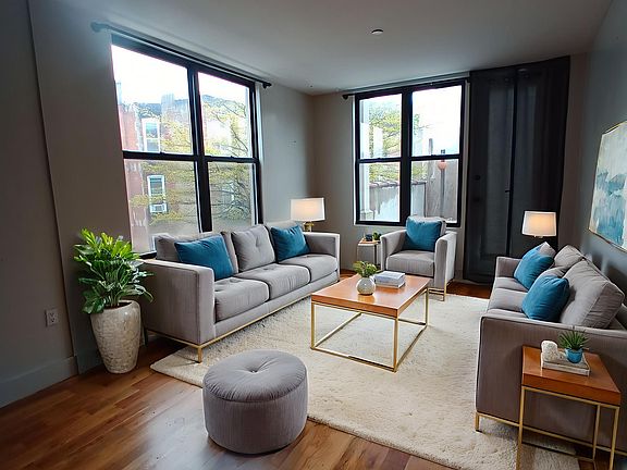 2nd image of 41 Kosciuszko St APT 318