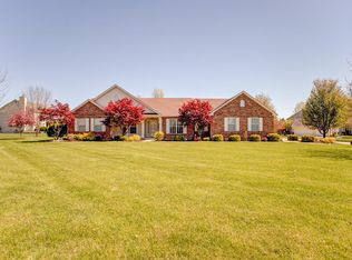 4074 Clintonview Ct, Shiloh, IL 62226