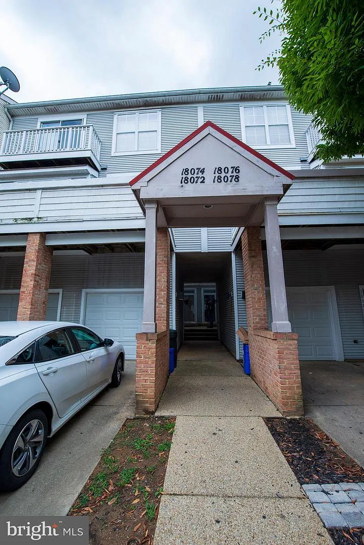 Great location! Beautiful home near all! — Photo 1