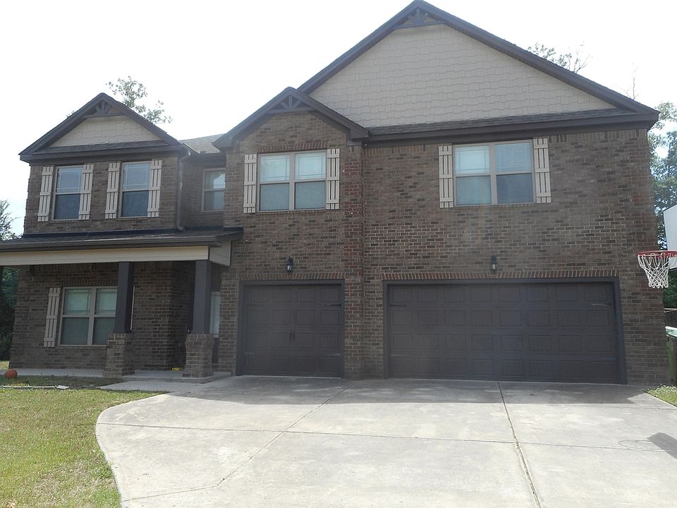 2nd image of 454 Hollow Cove Rd