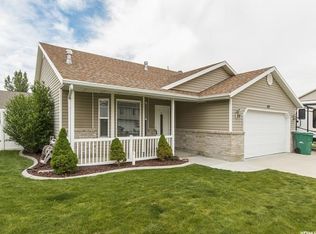 437 W 2075 N, Harrisville, UT 84414