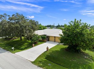 107 NW Friar St, Port Saint Lucie, FL 34983