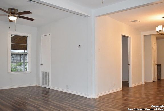5th image of 2504 Arbor Pl