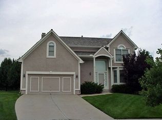 8626 W 127th Ter, Overland Park, KS 66213