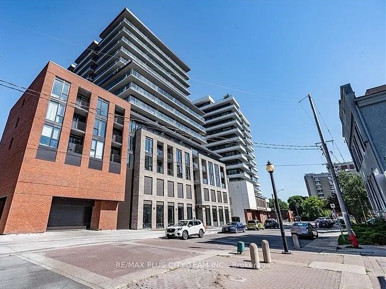 1 Jarvis St E #527 — Photo 1