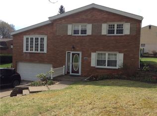 4625 Homeridge Dr, Homestead, PA
