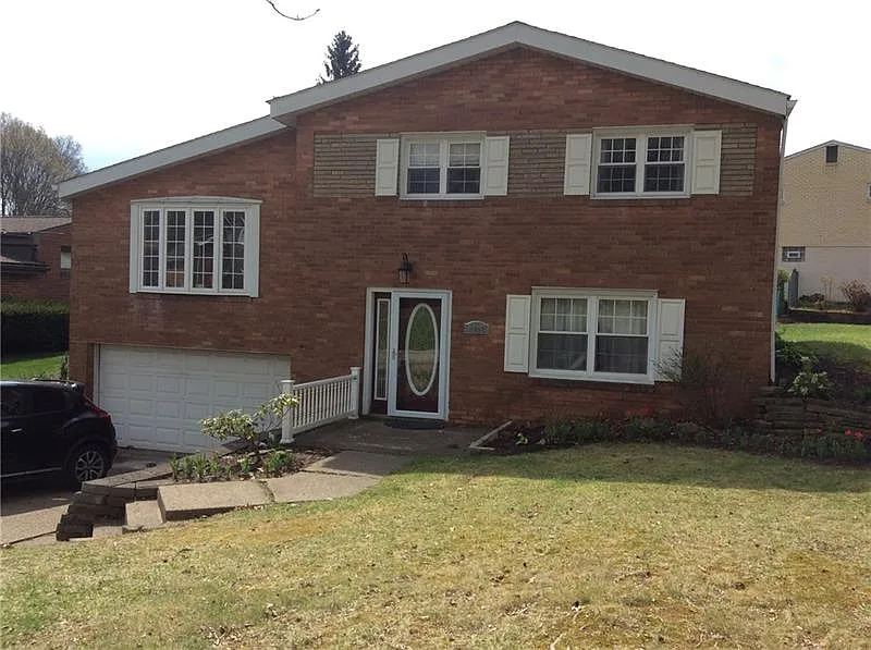 4625 Homeridge Dr photo 1