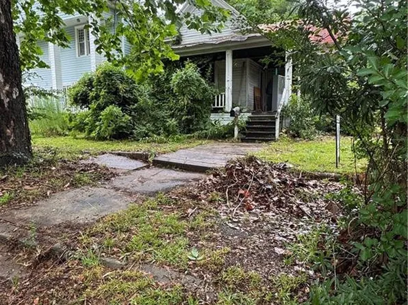 809 W Pine St, Fitzgerald, GA 31750