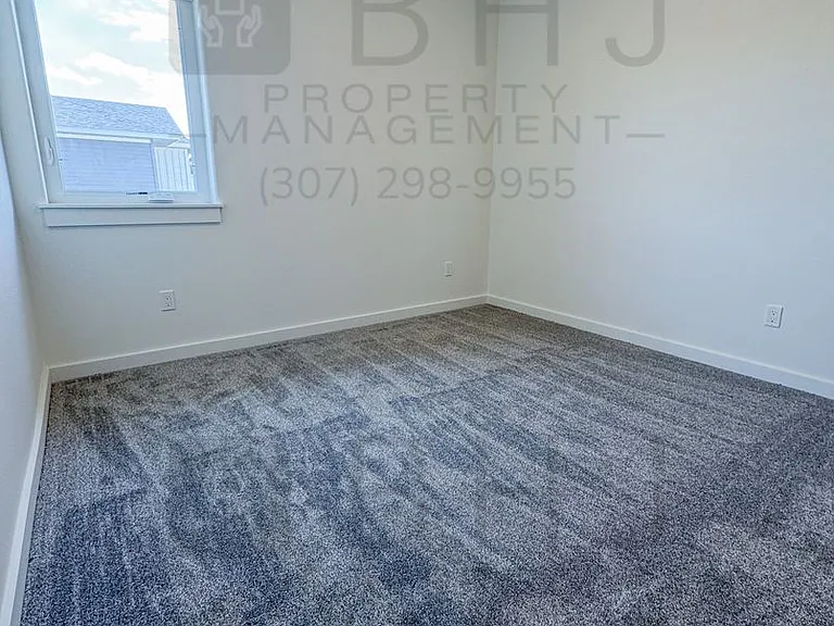 951 Covey Run Rd — Photo 6