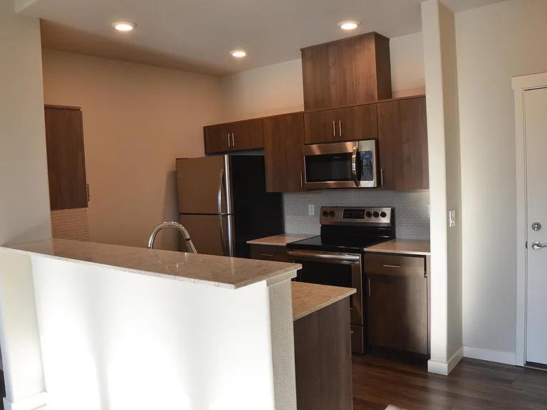 16401 NW Chadwick Way #305 — Photo 4