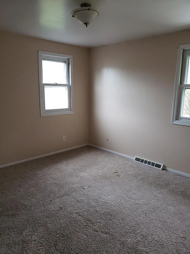 9991 Georgetown St — Photo 4
