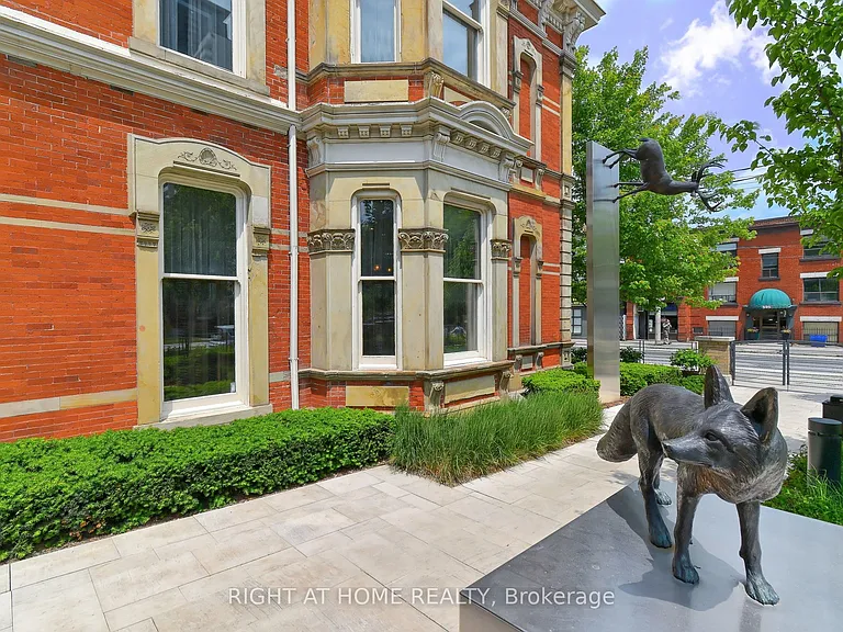 28 Linden St #1405 — Photo 7