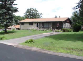 120 Hahn Rd, Moscow, PA 18444