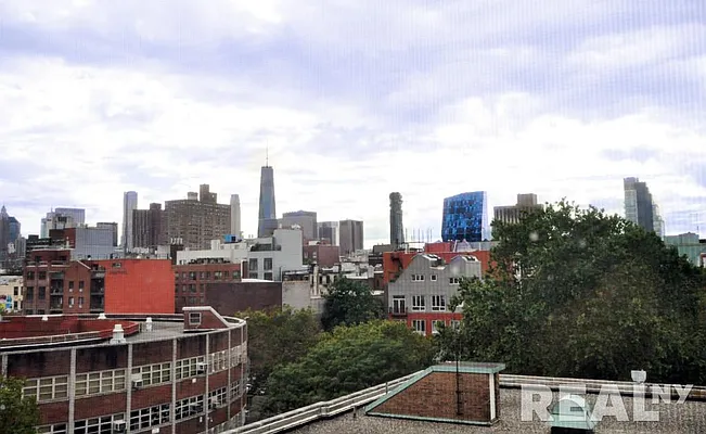 Rented by REAL New York | media 29