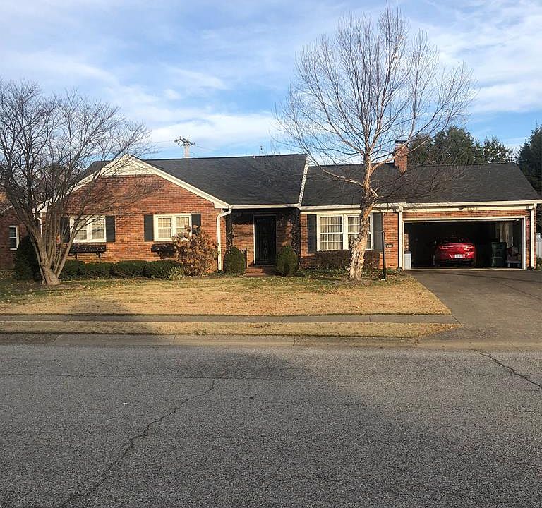 1st image of 2521 Mayfair Dr