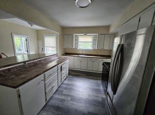 19 Negus St APT 3, Webster, MA 01570
