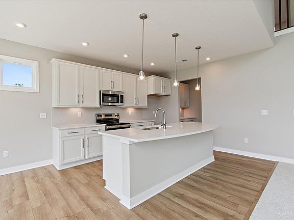 4th image of 2006 Pebble Grove Way